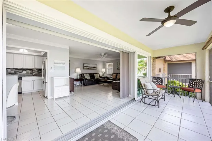 1155  Sandpiper  ST, Naples, FL 34102