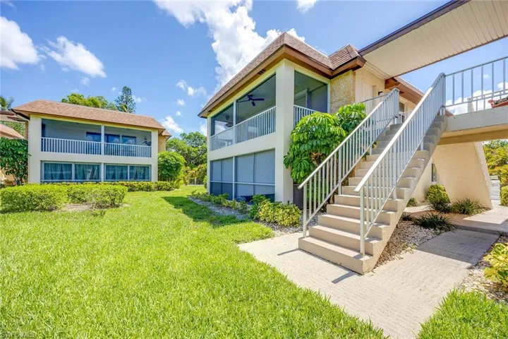 1155  Sandpiper  ST, Naples, FL 34102
