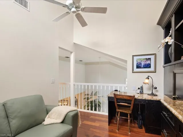 156  Amblewood  LN, Naples, FL 34105