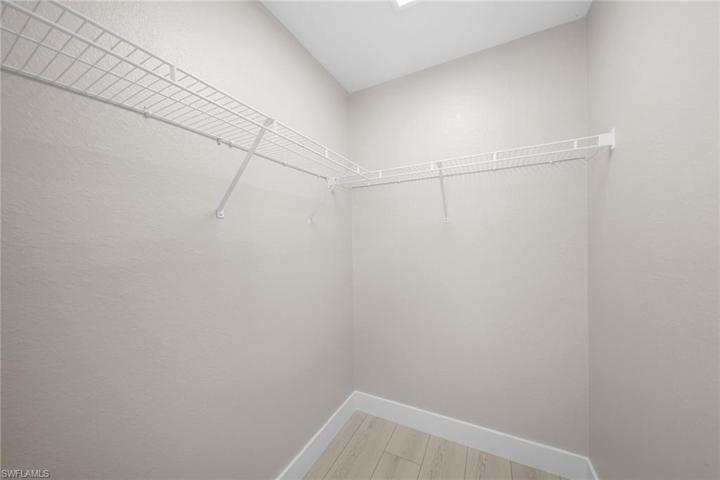 Walk-in Closet for bedroom #3