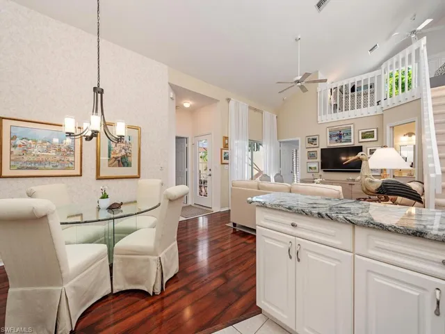 4504  Court  WAY, Naples, FL 34109