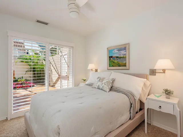 4504  Court  WAY, Naples, FL 34109