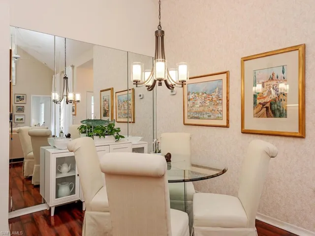 4504  Court  WAY, Naples, FL 34109