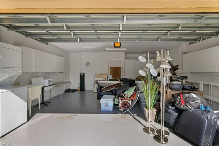 2 Car Garage, only 6 out of 115 villas have this