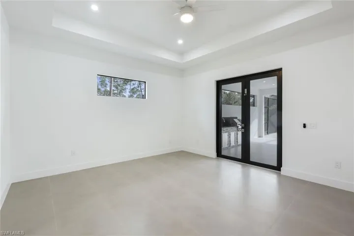 2806 Golden Gate Blvd W, Naples, Florida 34120