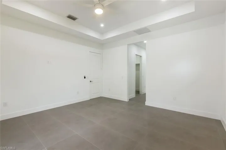 2806 Golden Gate Blvd W, Naples, Florida 34120
