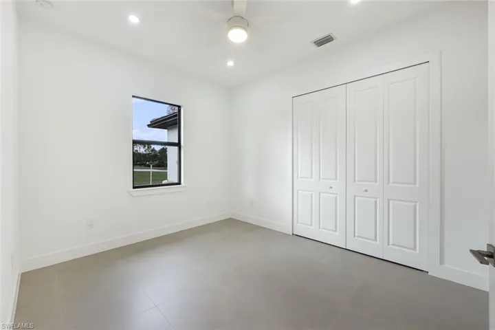 2806 Golden Gate Blvd W, Naples, Florida 34120