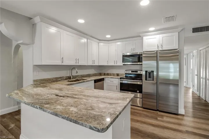 805  Leeland Heights E BLVD, Lehigh Acres, FL 33936