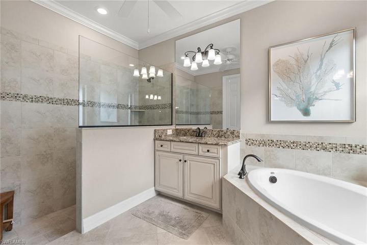 12744 Kinross LN, NAPLES FL 34120