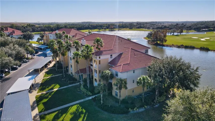 10710 Ravenna Way 305, Fort Myers, Florida 33913