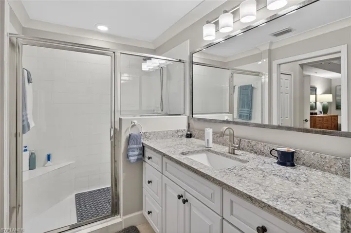 10710 Ravenna Way 305, Fort Myers, Florida 33913