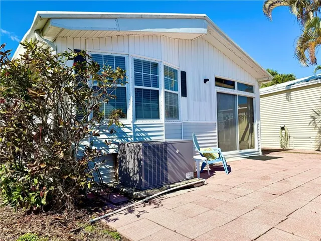 295  Imperial Wilder  BLVD, Naples, FL 34114