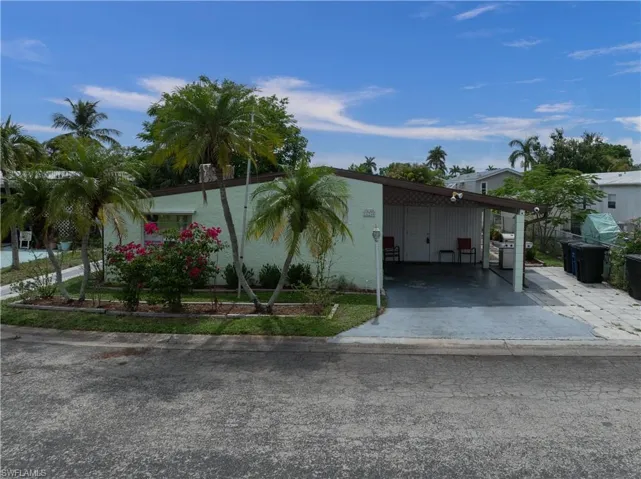 16200 Cathy Ct, Fort Myers, Florida 33908