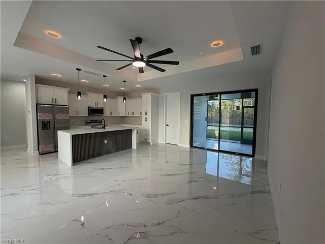 618 Thompson Ave, Lehigh Acres, Florida 33972