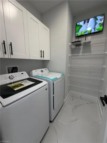 618 Thompson Ave, Lehigh Acres, Florida 33972