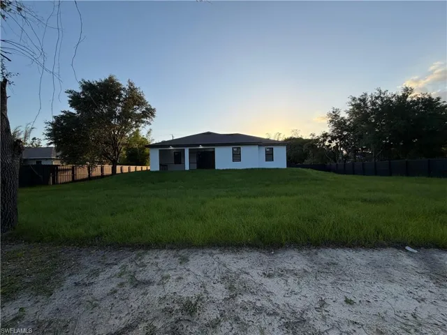 618 Thompson Ave, Lehigh Acres, Florida 33972
