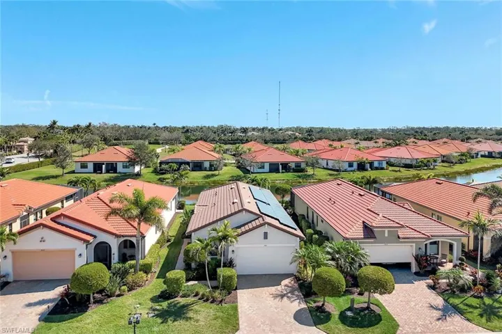 1416  Lucena S LN, Naples, FL 34113