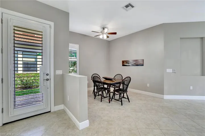 1416  Lucena S LN, Naples, FL 34113