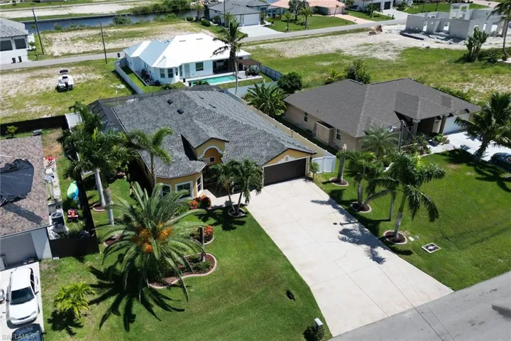 109 38th Pl, Cape Coral, Florida 33993