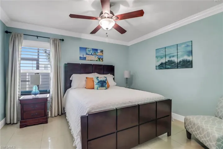 109 38th Pl, Cape Coral, Florida 33993
