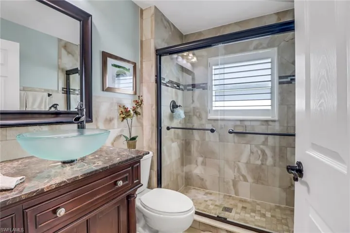 109 38th Pl, Cape Coral, Florida 33993