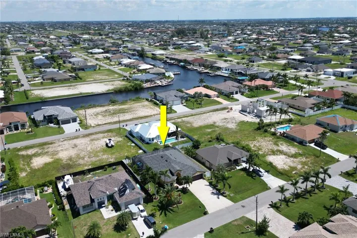 109 38th Pl, Cape Coral, Florida 33993