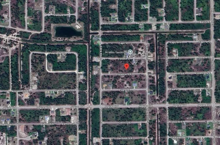 Aerial map of property and surrounding area
