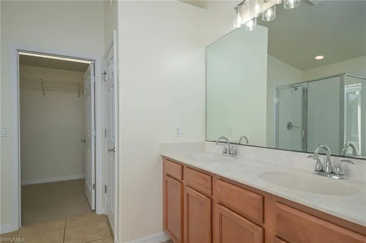 Master bath - dual sink