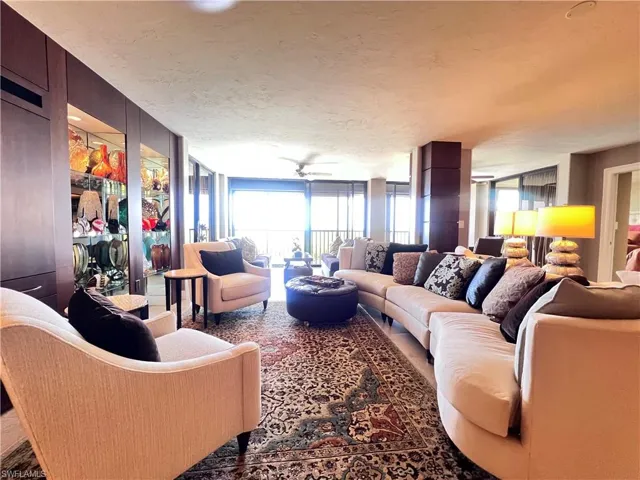 5601 Turtle Bay Dr W 602, Naples, Florida 34108