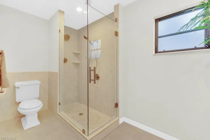 15894  Gleneagle  CT, Fort Myers, FL 33908