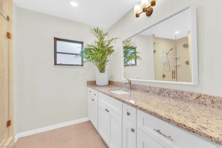 15894  Gleneagle  CT, Fort Myers, FL 33908
