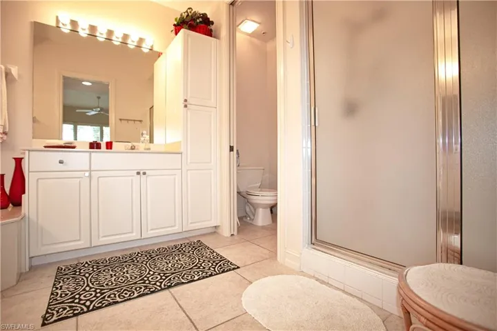 825  Bentwater  CIR, Naples, FL 34108