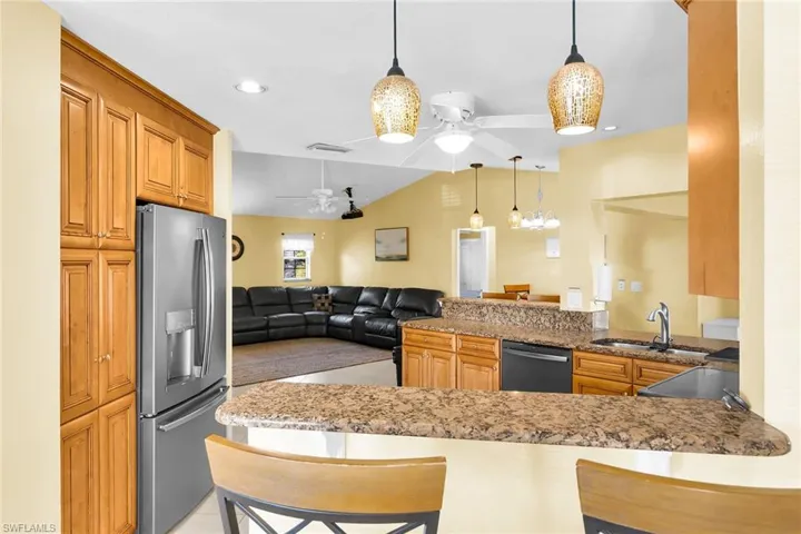 4020 Sw 2nd Ave, Cape Coral, Florida 33914