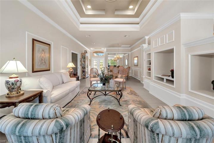Living room to entryway