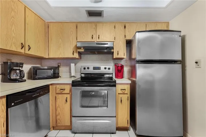 1102 Se 39th Ter # 105, Cape Coral Fl 33904