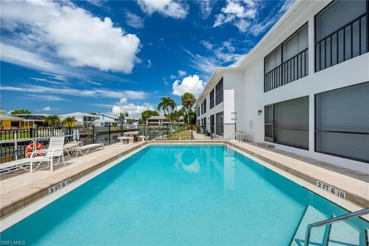 1102 Se 39th Ter # 105, Cape Coral Fl 33904