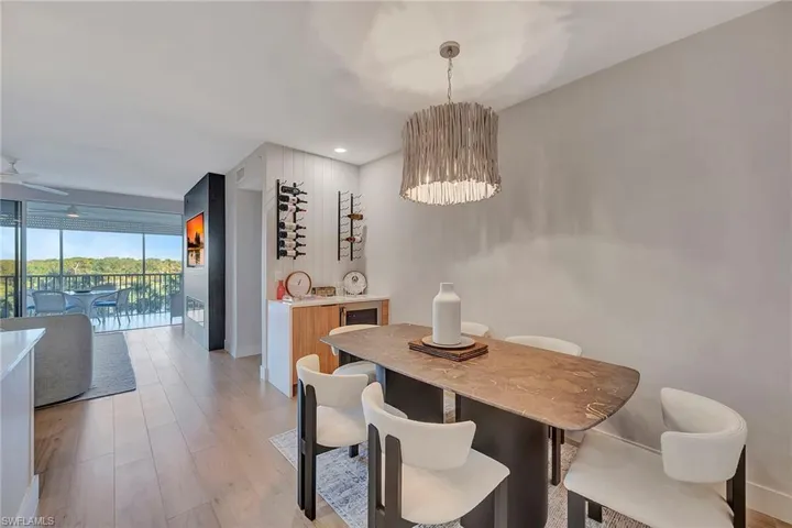Dining Area/Wine Bar