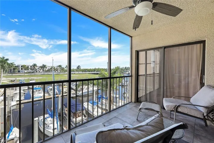 803 River Point Dr 201b, Naples, Florida 34102