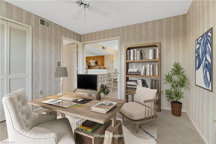 DEN / GUEST BEDROOM