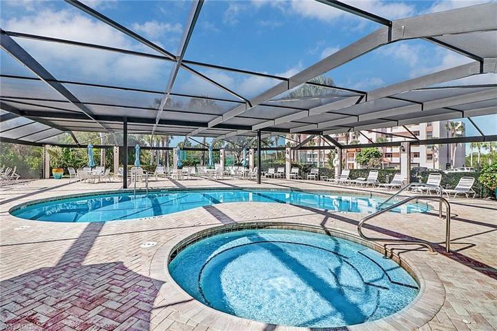 SPA & POOL