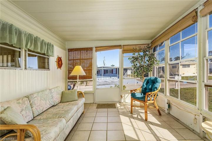 305  Twig N CT, North Fort Myers, FL 33917