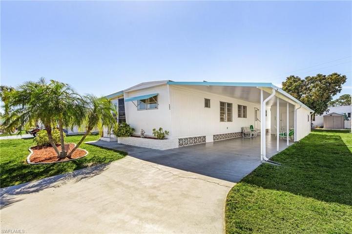 305  Twig N CT, North Fort Myers, FL 33917