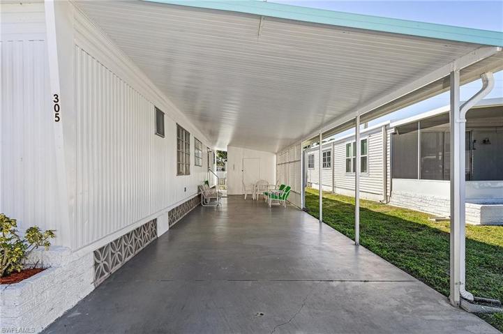 305  Twig N CT, North Fort Myers, FL 33917