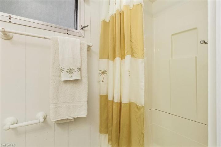 305  Twig N CT, North Fort Myers, FL 33917