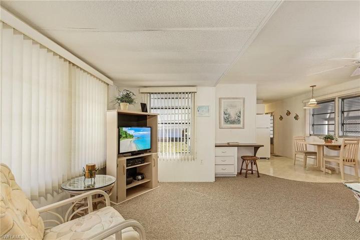 305  Twig N CT, North Fort Myers, FL 33917