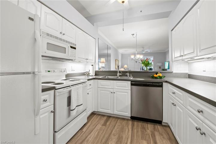 9200 Highland Woods BLVD # 1109, BONITA SPRINGS FL 34135