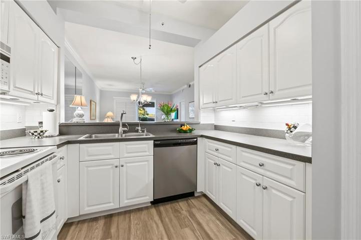 9200 Highland Woods BLVD # 1109, BONITA SPRINGS FL 34135