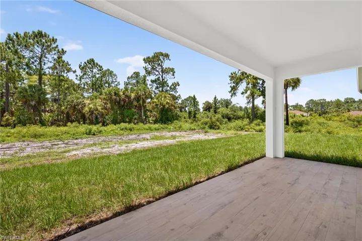 1867 Everglades Blvd N, Naples, Florida 34120