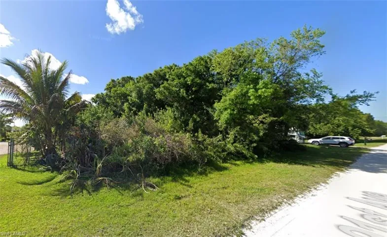 8725  91st  AVE, Vero Beach, FL 32967