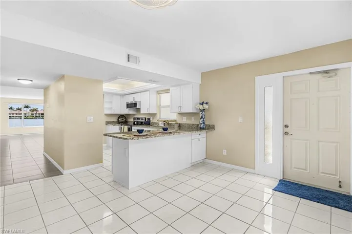 408 Tudor Dr 1a, Cape Coral, Florida 33904